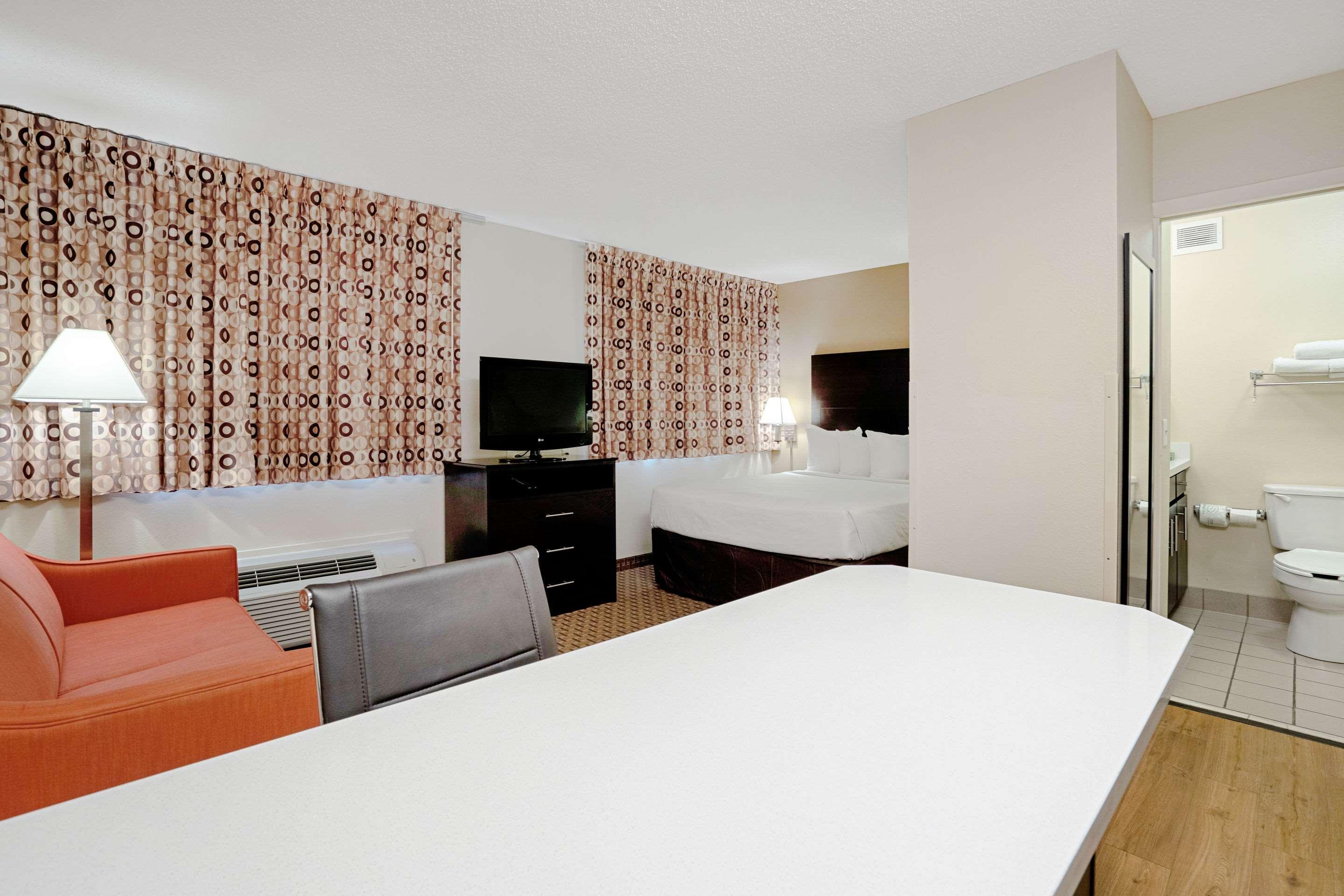 เมนสเตย์ สวีทส์ Hotel ชัททานูกา ภายนอก รูปภาพ